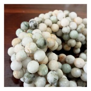 ONYX0008- 1 STRAND 8MM OFF WHITE ONYX BEADS