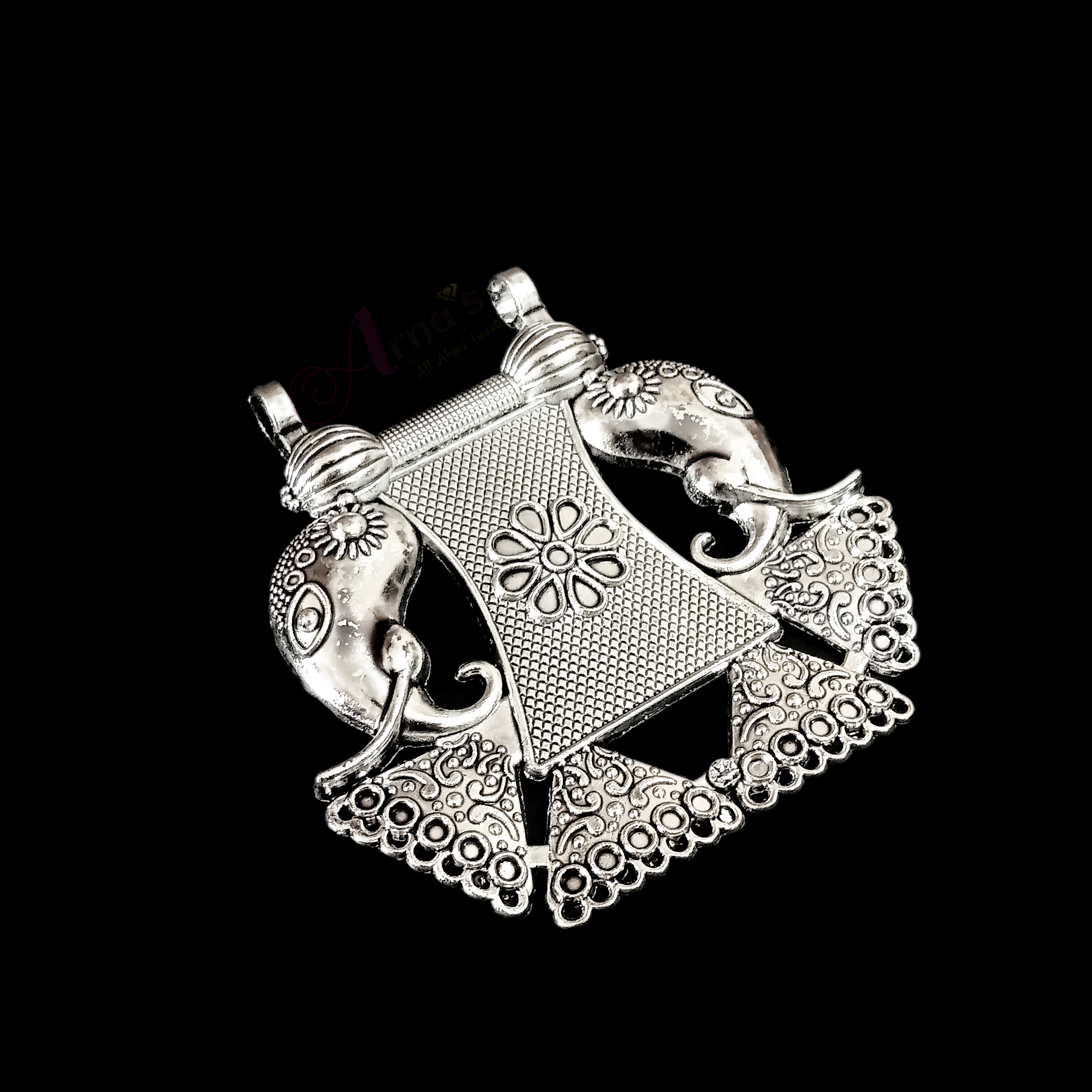 OXIS0054- 1 PC PACK OF SILVER DESIGNER GERMAN SILVER PENDANT