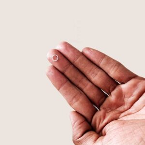 FINDINGS0046- ARNAS 420 PCs PACK OF 7 MM BRIGHT SILVER METAL JUMPRING FOR JEWELLERY MAKING- 25 GRAMS PACK