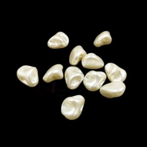 PLASTICBEADS0032- ARNAS OFF WHITE IRREGULAR MOTIF PLASTIC BEADS FOR JEWELLERY MAKING - 20 GRAMS PACK