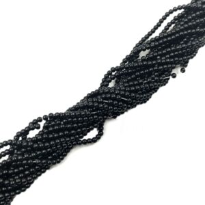 RGLASS0060- 1 STRAND BLACK 4MM ROUND GLASS BEADS