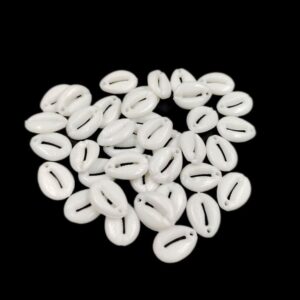 PLASTICBEADS0068 – ARNA’S 85 PCs PACK OF WHITE COWRY PLASTIC BEADS FOR JEWELLERY MAKING – 25 GRAMS PACK