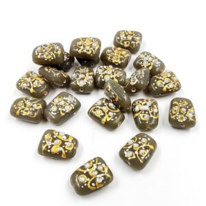 KUNDAN197 - ARNAS 4 PCs 17 X 14 MM CLAY COLOR HANDPAINTED KUNDAN WORK TUMBLE BEADS