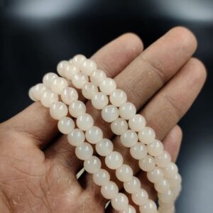 RGLASS0081 – 1 STRAND LIGHT BEIGE 6MM ROUND GLASS BEADS