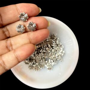 OXIBEADS0047- 50 GM PACK OF FLOWER MOTIF GERMAN SILVER METAL BEADS